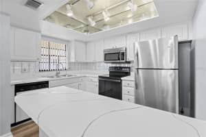 4111 ASHFORD GREEN PLACE, TAMPA, FL 33613 Sold 01/12/26