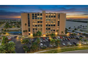 51 ISLAND WAY, CLEARWATER BEACH, FL 33767 - MLS#MFRTB8456034