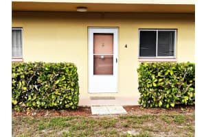 2003 Greenbriar Blvd #4, CLEARWATER