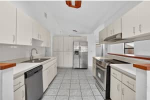 4320 44TH STREET, ST PETERSBURG, FL 33714 - MLS#MFRTB8456148