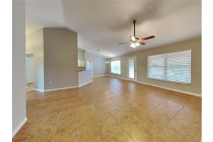 MLS# MFRTB8456185, Lakeland, Florida 33811