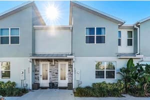 8004 FORMOSA VALLEY PLACE, KISSIMMEE, FL 34747 - MLS#MFRTB8456199