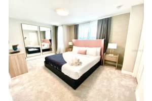 8004 FORMOSA VALLEY PLACE, KISSIMMEE, FL 34747 - MLS#MFRTB8456199