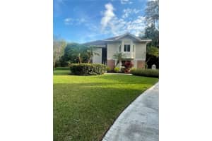 11719 PHOENIX CIRCLE, TAMPA, FL 33618 - MLS#MFRTB8456228