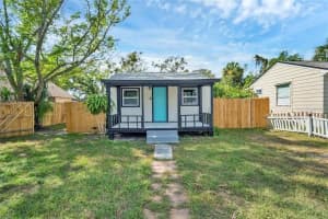 8308 N Mulberry St, TAMPA