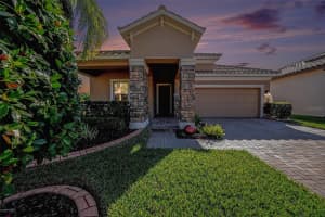 11851 FROST ASTER DRIVE, RIVERVIEW, FL 33579 - MLS#MFRTB8456337