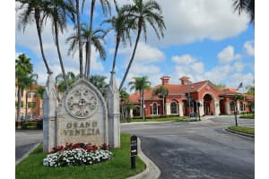 2713 VIA MURANO #236, CLEARWATER, FL 33764 - MLS#MFRTB8456415