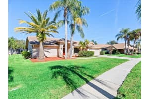 607 WATERFORD CIRCLE, TARPON SPRINGS, FL 34688 - MLS#MFRTB8456463