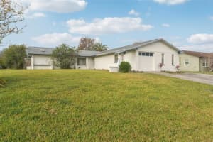 40 Flower Hill Ln, PALM COAST