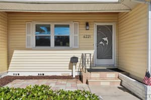 6221 DARTMOUTH AVENUE, ST PETERSBURG, FL 33710 - MLS#MFRTB8456480