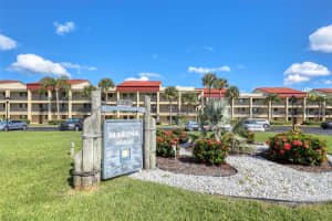 868 BAYWAY BOULEVARD, CLEARWATER BEACH, FL 33767 - MLS#MFRTB8456492