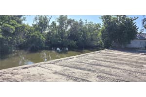 746 31ST AVENUE, ST PETERSBURG, FL 33704 - MLS#MFRTB8456496