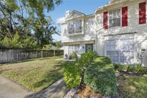 1811 MILL RUN CIRCLE, TAMPA, FL 33613 - MLS#MFRTB8456505