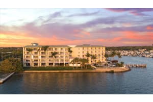 8800 BAY PINES BOULEVARD, ST PETERSBURG, FL 33709 - MLS#MFRTB8456623