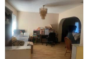 11818 69TH WAY, LARGO, FL 33773 - MLS#MFRTB8456633