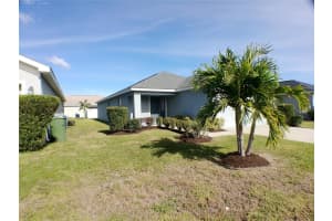 220 ST GEORGES CIRCLE, EAGLE LAKE, FL 33839 - MLS#MFRTB8456660