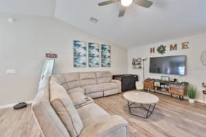 252 CASCARA LANE, AUBURNDALE, FL 33823 - MLS#MFRTB8456685