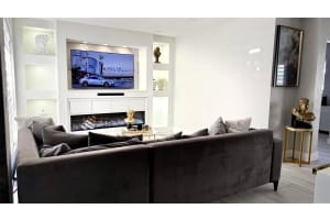 8503 WOODBRIDGE BOULEVARD, TAMPA, FL 33615 - MLS#MFRTB8456692