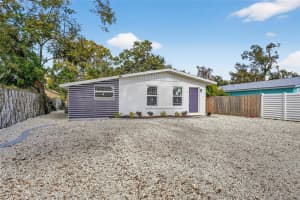 2547 LOMA LINDA STREET, SARASOTA, FL 34239 - MLS#MFRTB8456707
