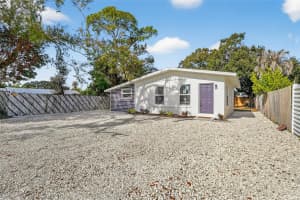 2547 LOMA LINDA STREET, SARASOTA, FL 34239 - MLS#MFRTB8456707