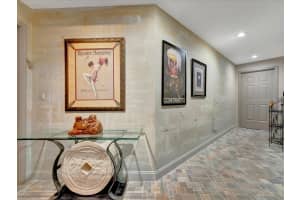 555 5TH AVENUE, ST PETERSBURG, FL 33701 - MLS#MFRTB8456838