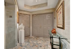 555 5TH AVENUE, ST PETERSBURG, FL 33701 - MLS#MFRTB8456838