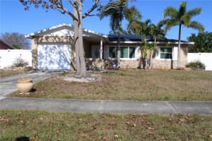 8593 LANTANA DRIVE, SEMINOLE, FL 33777 - MLS#MFRTB8456871