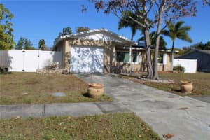 8593 LANTANA DRIVE, SEMINOLE, FL 33777 - MLS#MFRTB8456871
