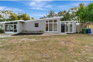 2334 Avenue E Nw, WINTER HAVEN