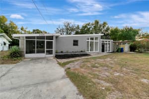 2334 AVENUE E NW, WINTER HAVEN, FL 33880 - MLS#MFRTB8456875