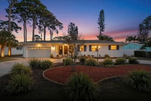 1302 ROBIN ROAD, ST PETERSBURG, FL 33707 - MLS#MFRTB8456885