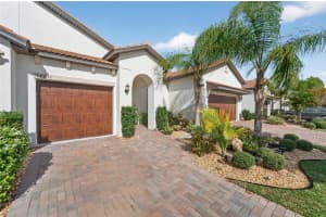 17011 CLEAR CORK DRIVE, WIMAUMA, FL 33598 - MLS#MFRTB8456981