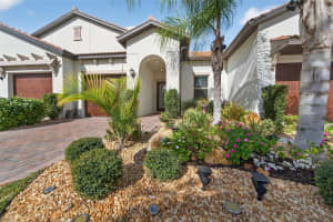 17011 CLEAR CORK DRIVE, WIMAUMA, FL 33598 - MLS#MFRTB8456981