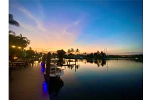 7150 TAMIAMI TRAIL, SARASOTA, FL 34243 - MLS#MFRTB8456986