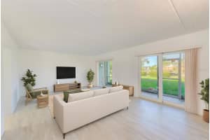 8801 BAY POINTE DRIVE, TAMPA, FL 33615 - MLS#MFRTB8457024