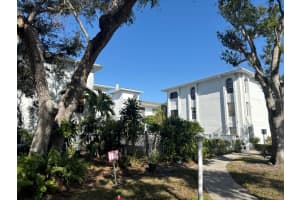 6304 POINTE WEST BOULEVARD, BRADENTON, FL 34209 - MLS#MFRTB8457056