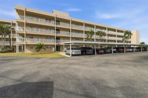 9950 62ND TERRACE, ST PETERSBURG, FL 33708 - MLS#MFRTB8457085