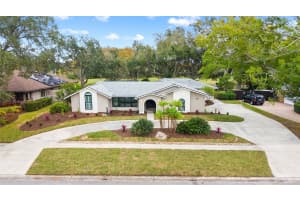 13310 GOLF CREST CIRCLE, TAMPA, FL 33618 - MLS#MFRTB8457087