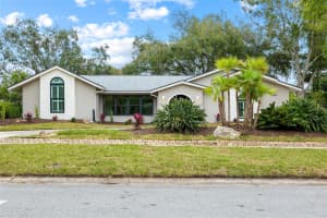 13310 GOLF CREST CIRCLE, TAMPA, FL 33618 - MLS#MFRTB8457087