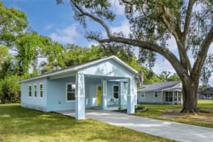 706 AVENUE E, PLANT CITY, FL 33563 - MLS#MFRTB8457094