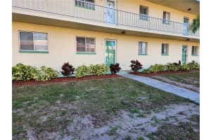 2001 GREENBRIAR BOULEVARD, CLEARWATER, FL 33763 - MLS#MFRTB8457115