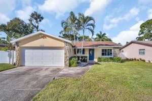6494 59th Ct N, PINELLAS PARK