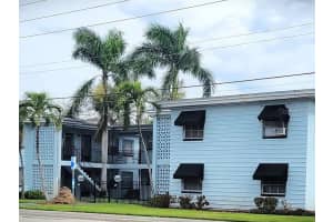 4018 6TH STREET, ST PETERSBURG, FL 33705 - MLS#MFRTB8457129