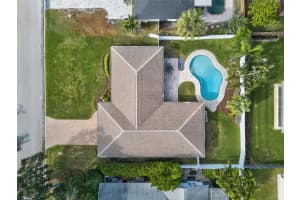 2043 TANGLEWOOD WAY, ST PETERSBURG, FL 33702 - MLS#MFRTB8457187