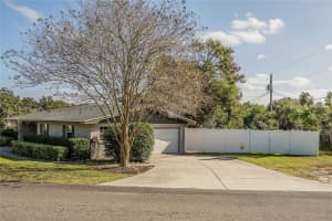 800 AVENUE L SE, WINTER HAVEN, FL 33880 - MLS#MFRTB8457206