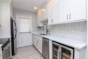 208 DANUBE AVENUE, TAMPA, FL 33606 - MLS#MFRTB8457266