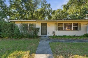 2218 Avenue B Sw, WINTER HAVEN