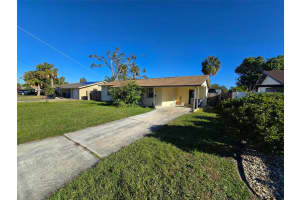 5005 STOLLS AVENUE, TAMPA, FL 33615 - MLS#MFRTB8457349