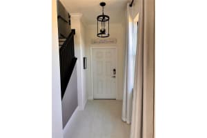 28450 TRANQUIL LAKE CIRCLE, WESLEY CHAPEL, FL 33543 - MLS#MFRTB8457370