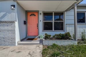 7583 MEADOWLAWN DRIVE, ST PETERSBURG, FL 33702 - MLS#MFRTB8457383